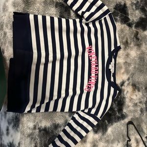 Vineyard Vines sweater